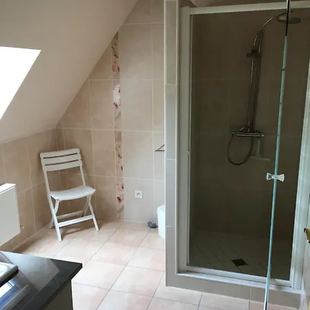 Chez Bernadette Et Victor לינה וארוחת בוקר ויטראק