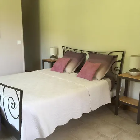 Chez Bernadette Et Victor Bed & Breakfast *