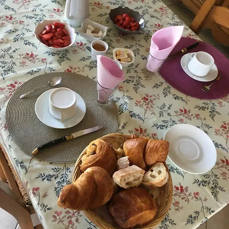 Bed & Breakfast Chez Bernadette Et Victor