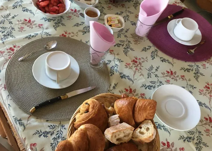 住宿加早餐酒店 Chez Bernadette Et Victor